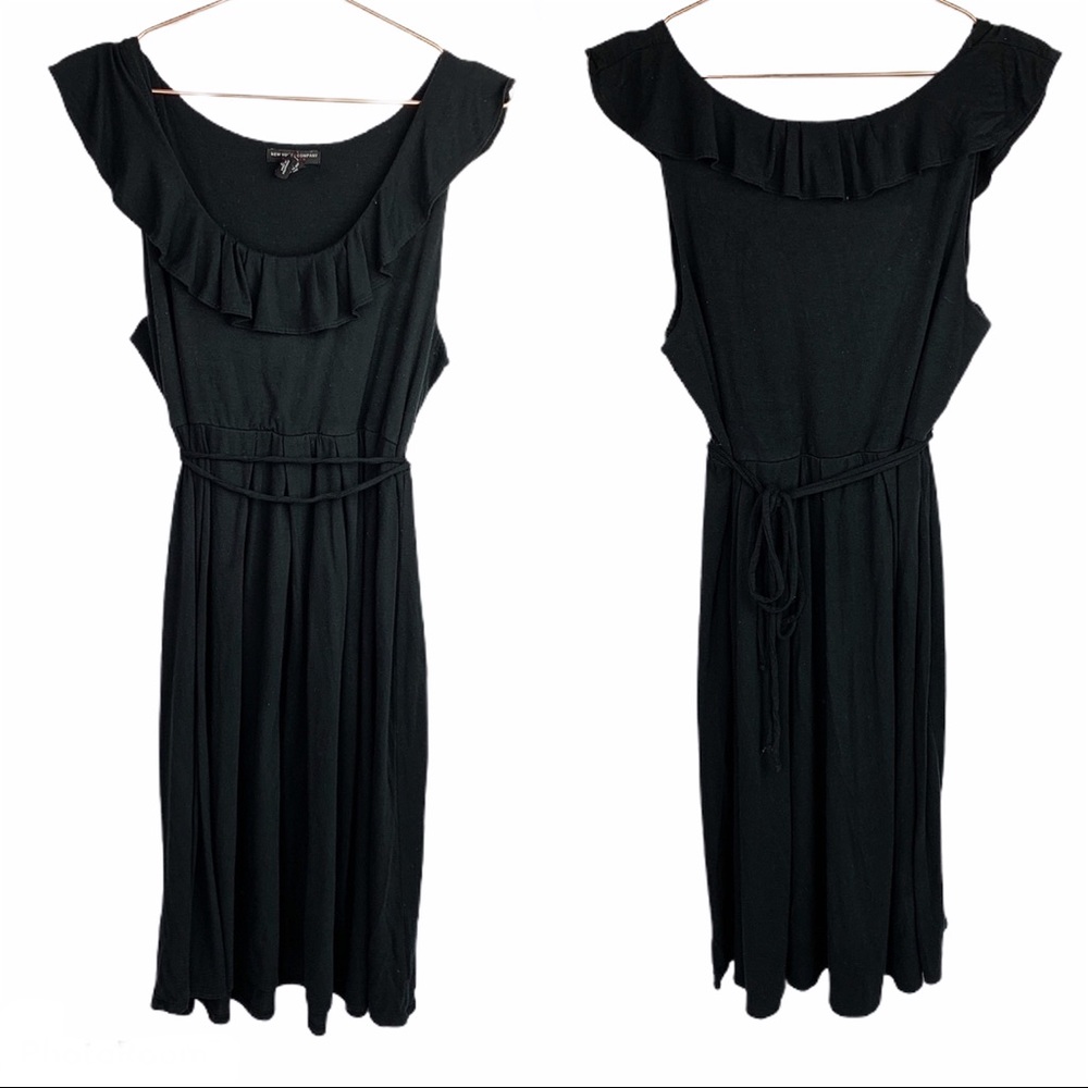 New York & Company Ruffle Empire Sleeveless‎ Dress